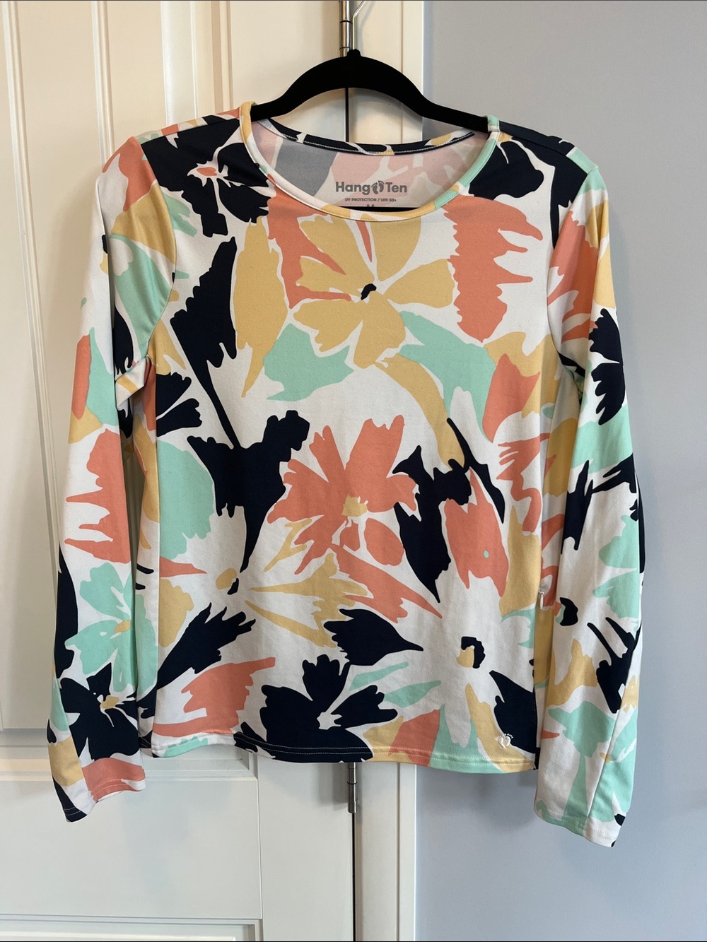 Hang Ten Long Sleeve Floral Pattern Top M